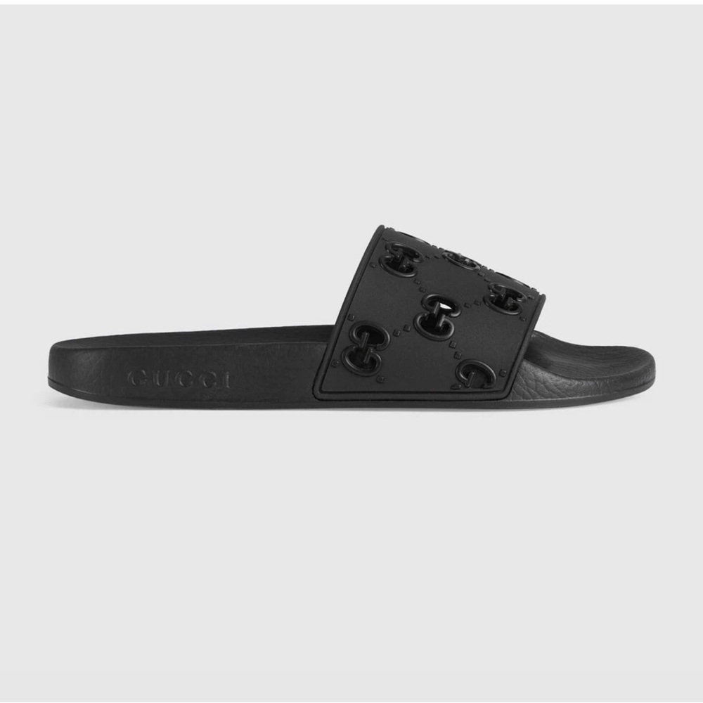 Gucci WOMEN'S RUBBER GG SLIDE SANDAL